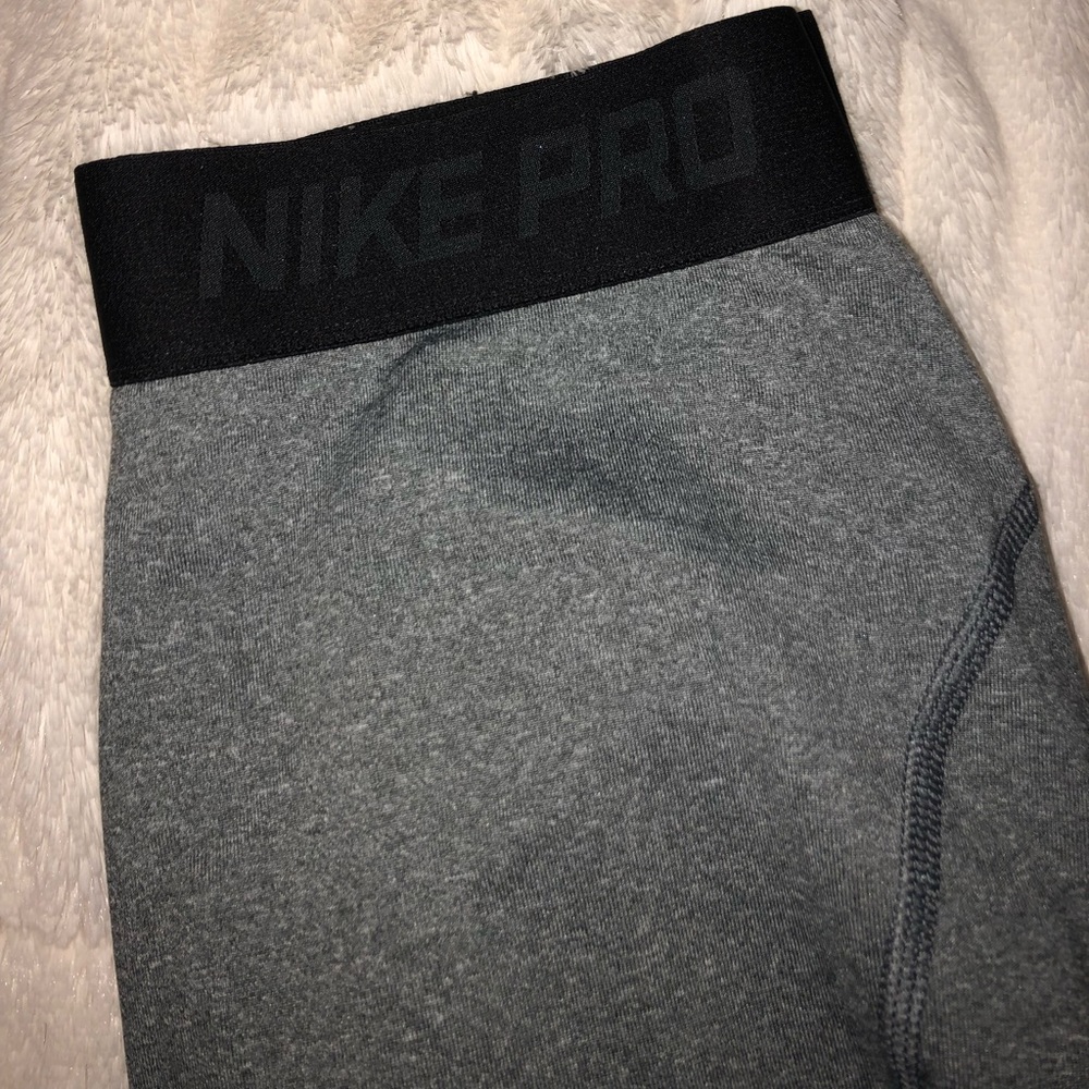 Gray Nike Pro Leggings/Tights